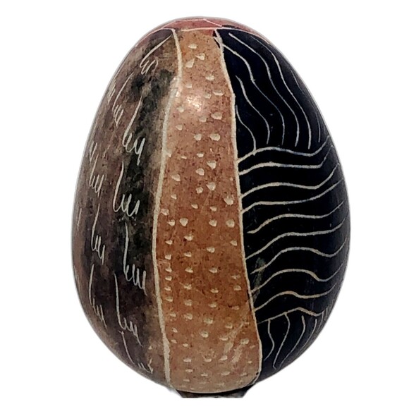 Handcrafted Kenya Pink Black Soapstone Egg Hand Carved & Painted - Picture 1 of 9